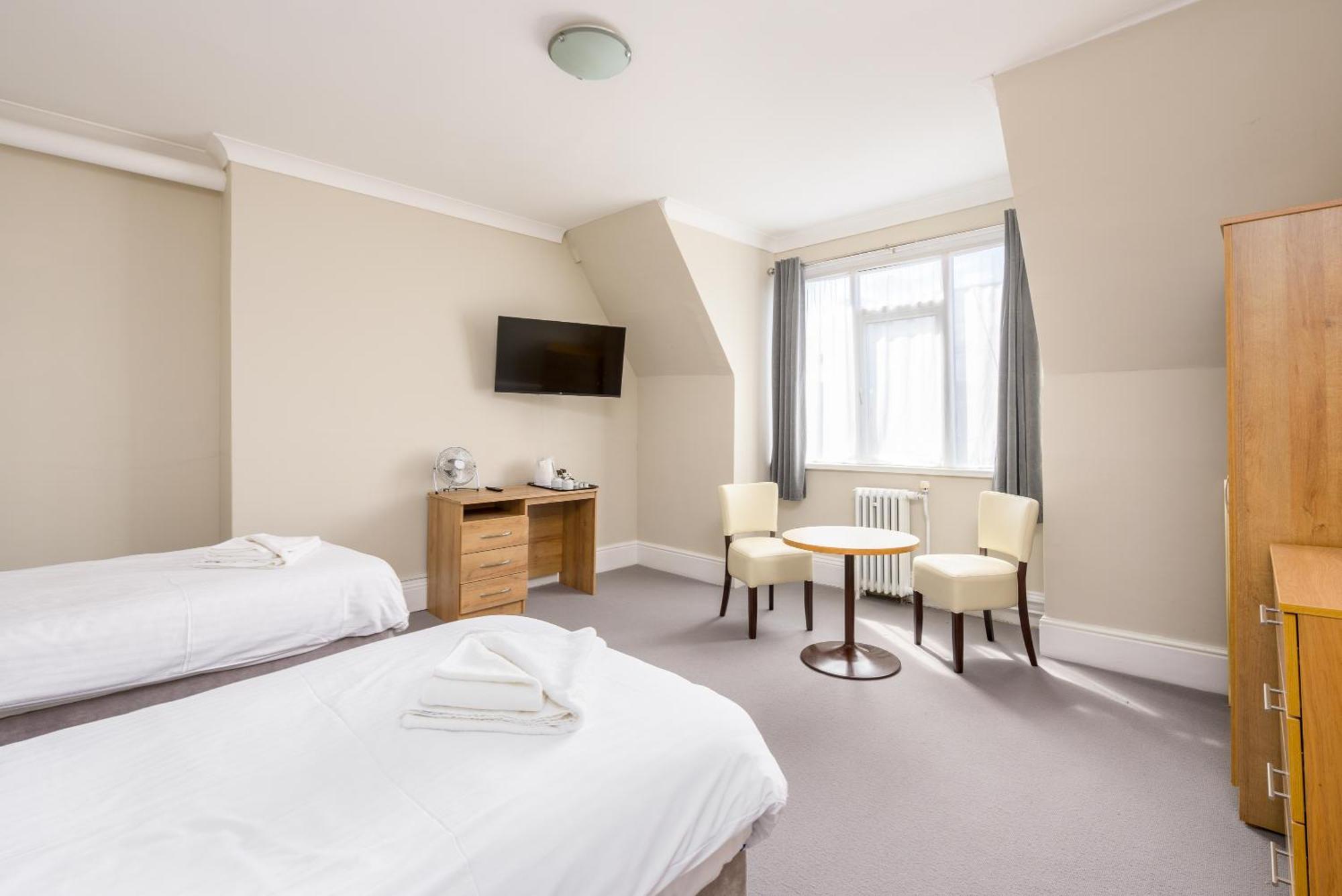Bournemouth Sands Hotel ภายนอก รูปภาพ